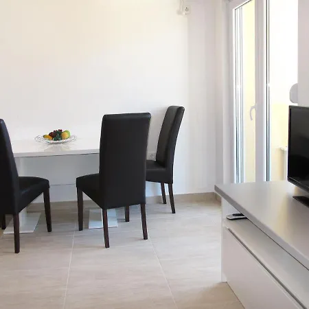 Apartment Andjelka-1 By Interhome